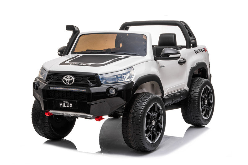 Load image into Gallery viewer, 24v x 14 Ah licensed 800 w 4x4 Toyota Hilux Kids Ride on Car White
