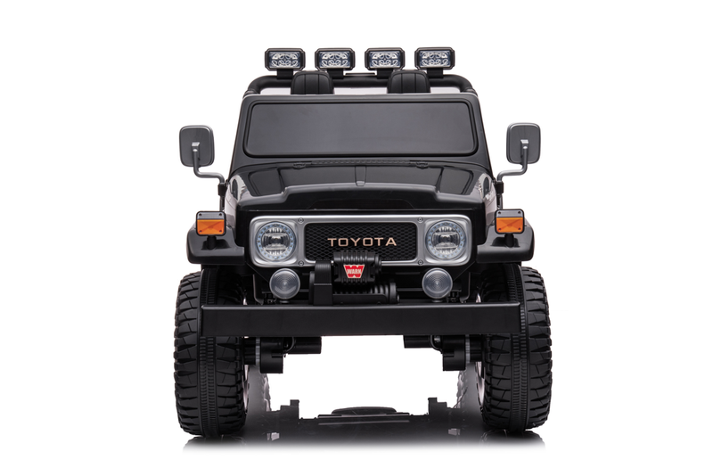 Load image into Gallery viewer, 24v licenced Toyota Land Cruiser Jeep 4x4 Ride on Car – Black
