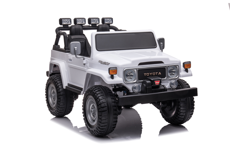 Load image into Gallery viewer, 24v licenced Toyota Land Cruiser Jeep 4x4 Ride on Car – White
